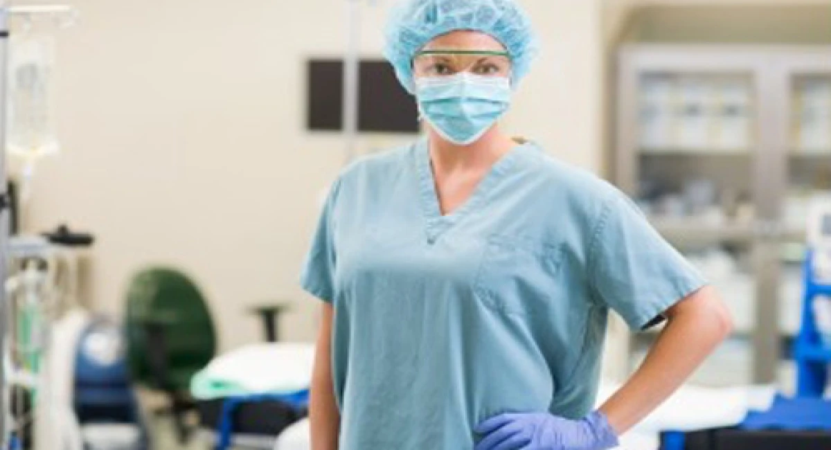 Disposable gowns vs. reusable gowns: An understanding for an effective barrier and control against infections Disposable gowns vs. reusable gowns: An understanding for an effective barrier and control against infections